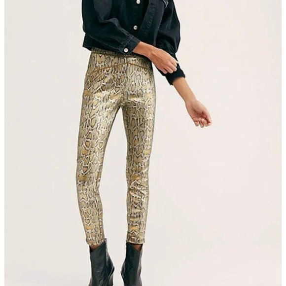 Free People Rio Printed Vegan Metallic Gold Python Snakeskin Pull On Leggings XS - Picture 1 of 8